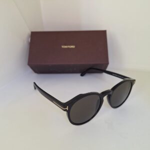 Tom Ford ıan 02 tf 591 01a