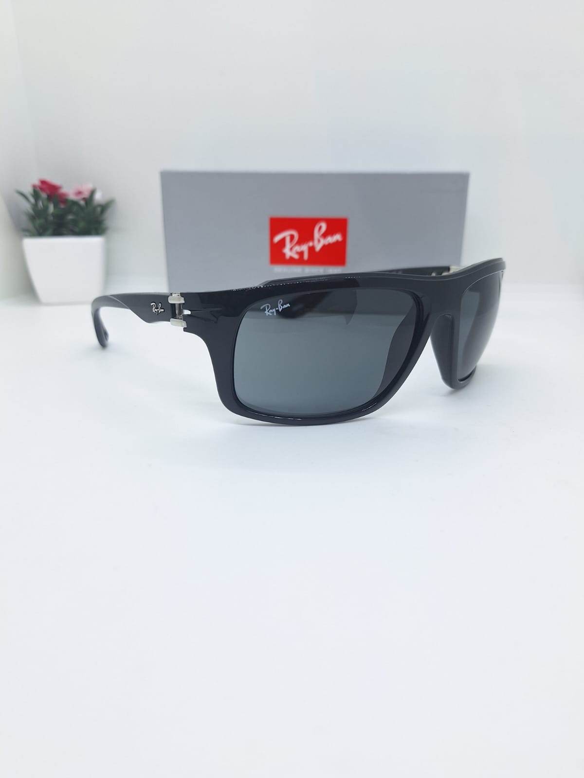 rayban ferrari